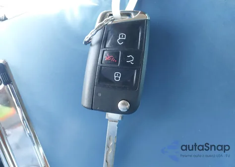 2019 Volkswagen Tiguan 2.0T Se/2.0T Sel/2.0T Sel R-Line/2.0T Sel R-Line Black z USA, uszkodzony, nr VIN 3VV3B7AX1KM100508